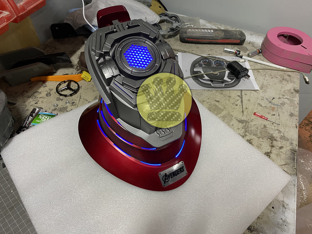 Bluetooth Speaker ironman helmet Stand bodykit kingdom