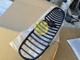 Front Grill (Gloss Black) - Maserati GranTurismo